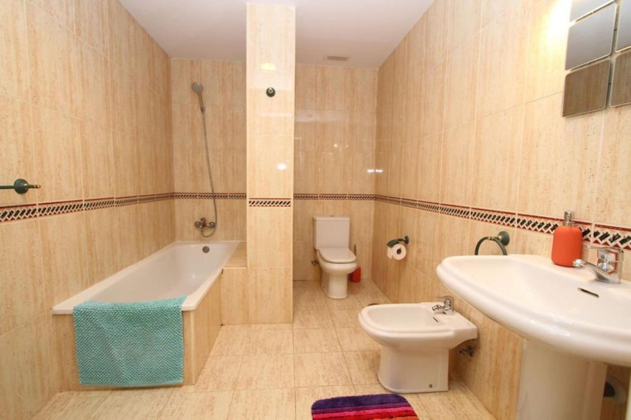 Stylish 2-bed Duplex Townhouse, Full Kitchen, Access To Three Pools, Minutes From Puerto Banus, By 