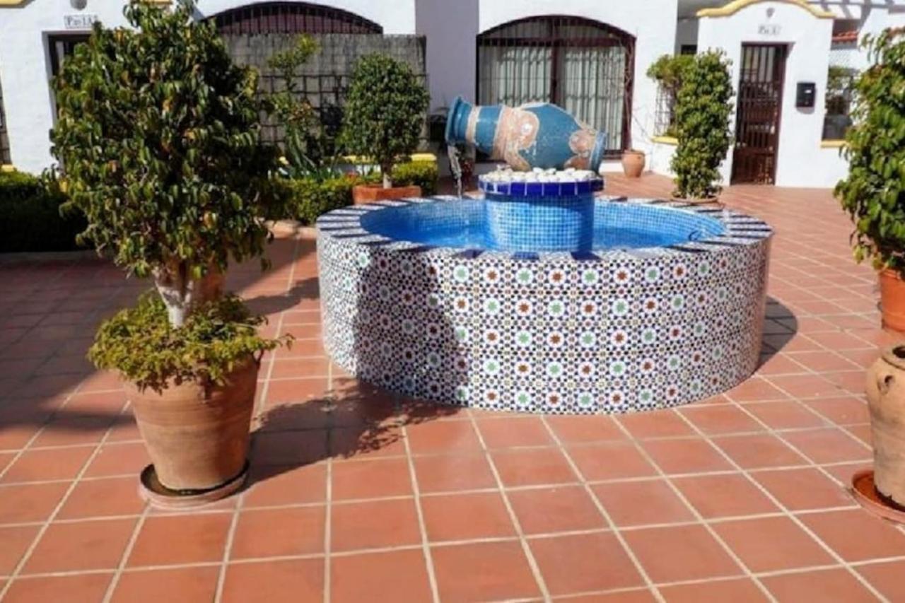 Apartment Stylish 2-bed Duplex Townhouse, Full Kitchen, Access To Three Pools, Minutes From Puerto Banus, By 